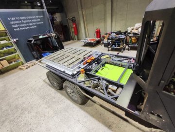 mudtertruck.thumb.jpg.f5d1f636ae0002ac9833c16541ff58de.jpg